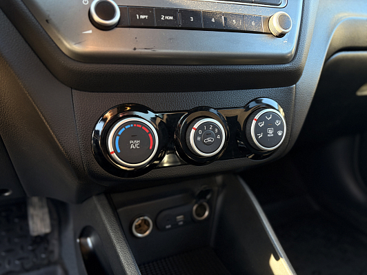 Kia Rio Comfort Аудио, 2016 года, пробег 104636 км