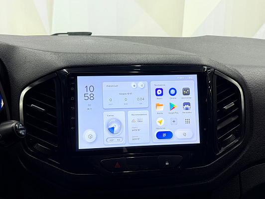 Lada (ВАЗ) XRAY Exclusive (2018), 2017 года, пробег 179484 км