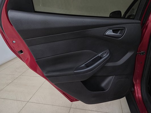 Ford Focus Titanium, 2016 года, пробег 185290 км