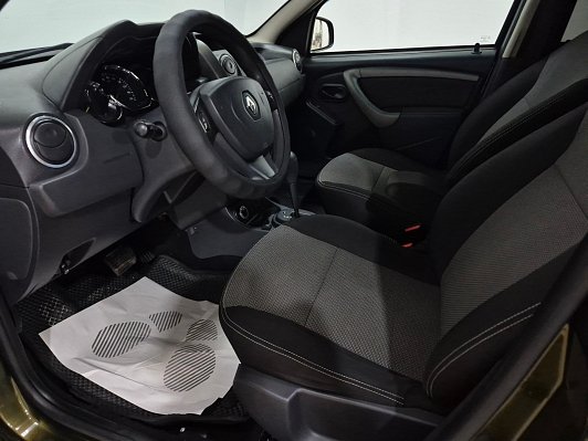 Renault Duster Expression, 2015 года, пробег 195068 км