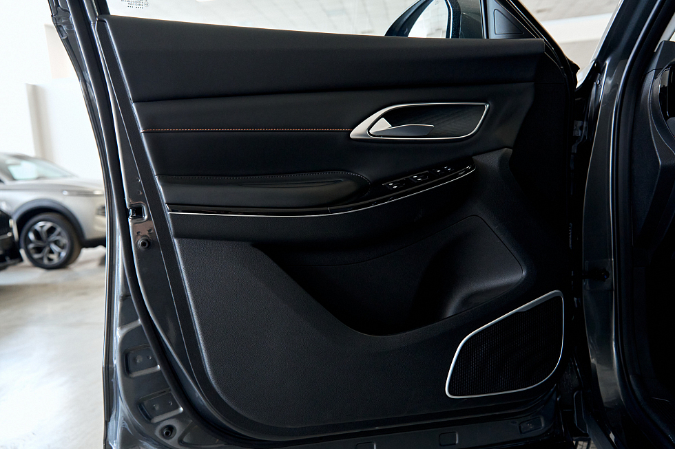 Changan CS75 Pro Техно 5 мест, серый