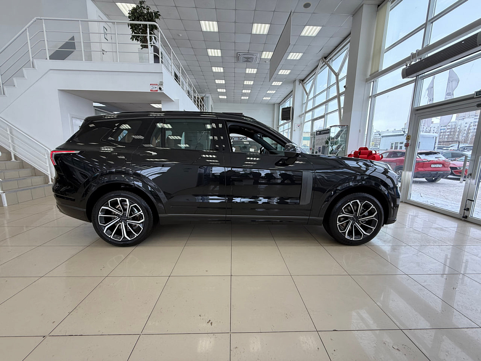 Lynk & Co 09 Discovery Ultra, черный