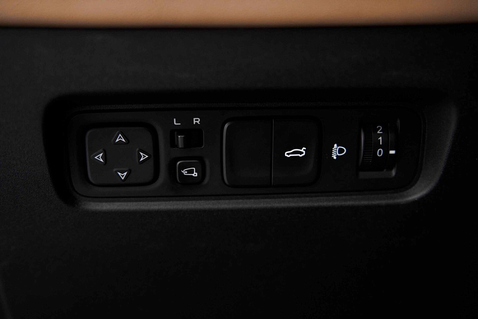 Changan UNI-V Luxe, серый