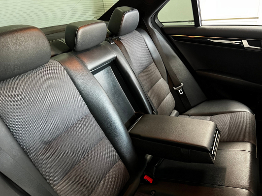 Mercedes-Benz C-Класс, 2011 года, пробег 217000 км