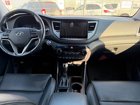 Hyundai Tucson, 2017 года, пробег 278135 км