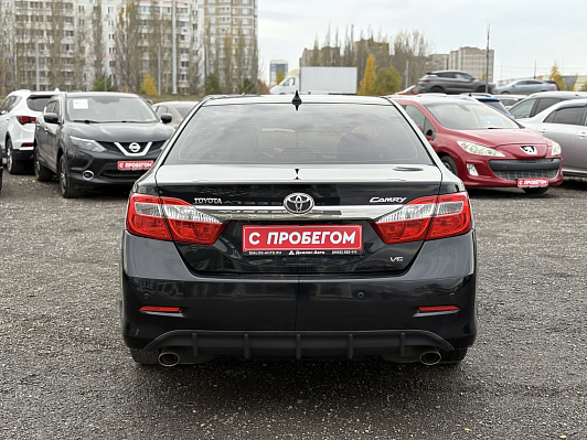 Toyota Camry, 2013 года, пробег 290000 км