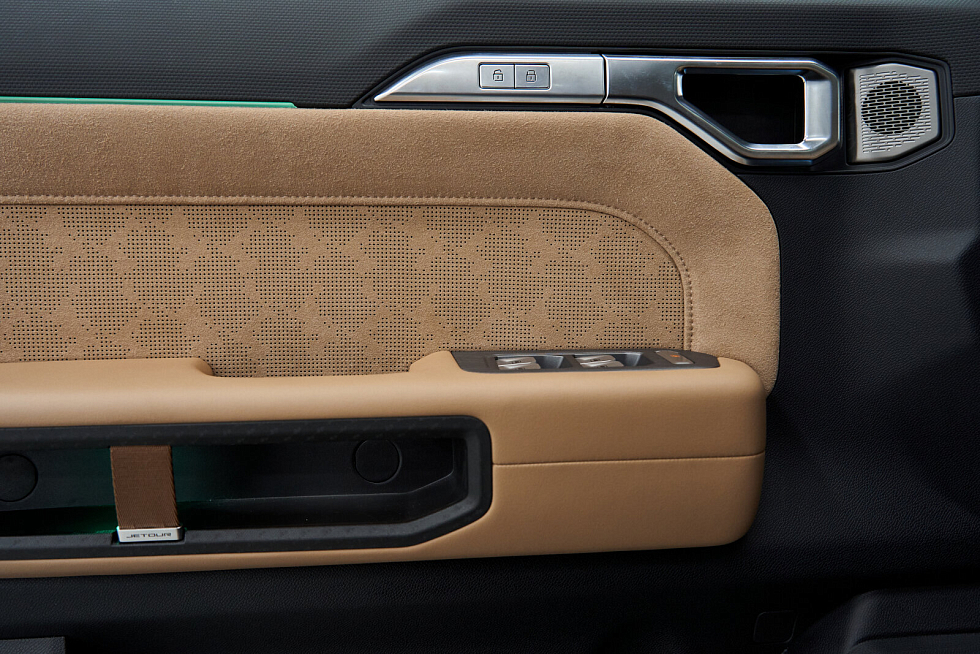 JETOUR T2 Премиум, черный