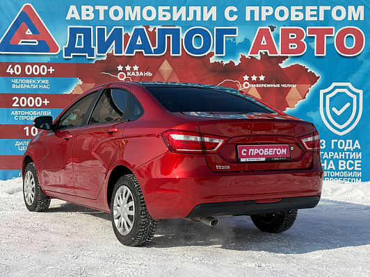 Lada (ВАЗ) Vesta Comfort Multimedia, 2017 года, пробег 64000 км