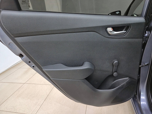 Hyundai Solaris Active, 2017 года, пробег 106426 км