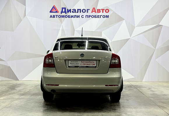 Skoda Octavia Ambition, 2012 года, пробег 198375 км