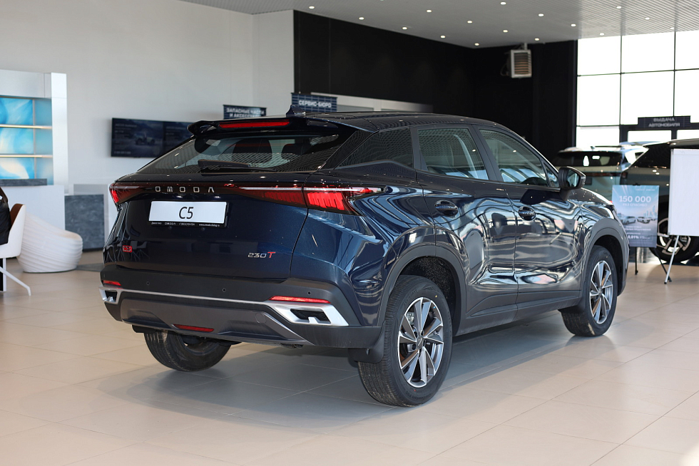 Omoda C5 Драйв, синий