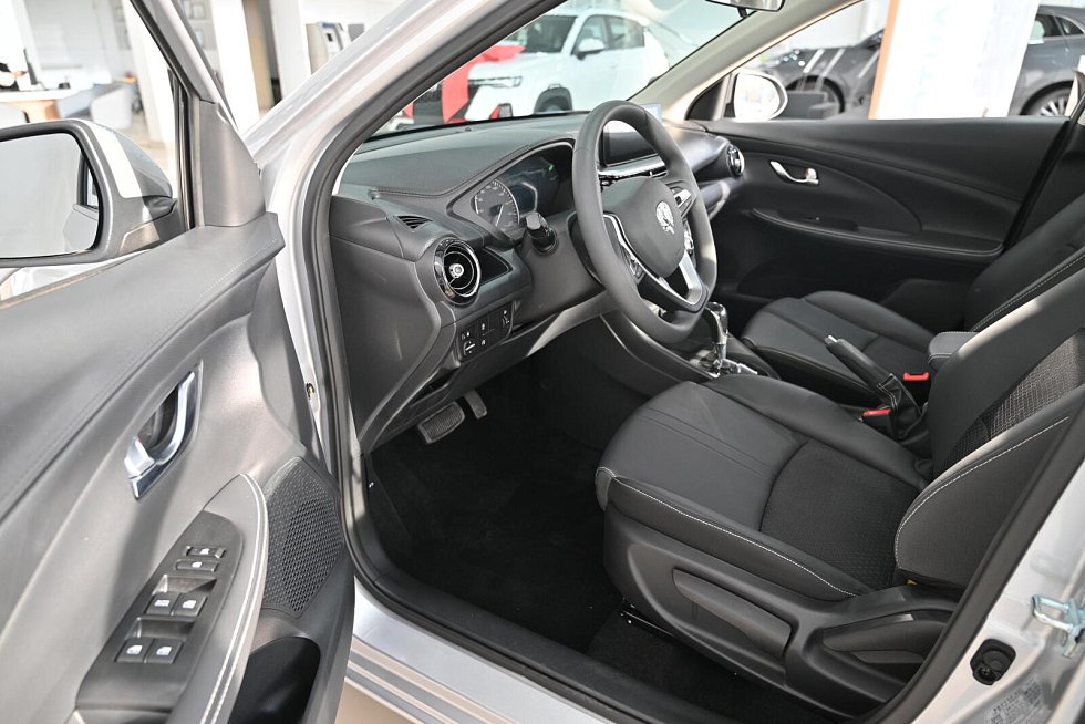 Changan Alsvin Техно, серебряный