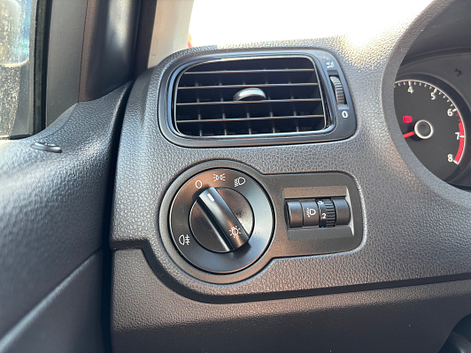 Volkswagen Polo Trendline, 2017 года, пробег 147581 км