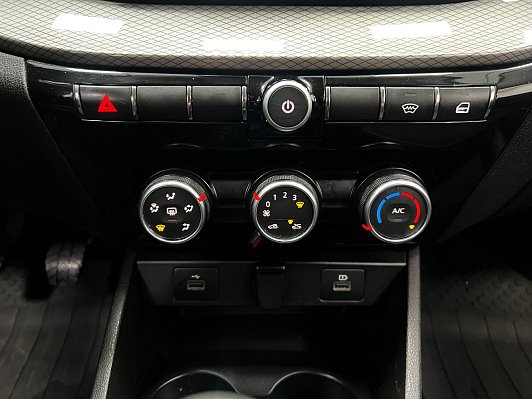Lada (ВАЗ) Vesta, 2023 года, пробег 72455 км
