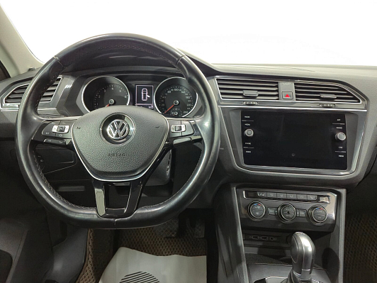 Volkswagen Tiguan Comfortline, 2019 года, пробег 137665 км