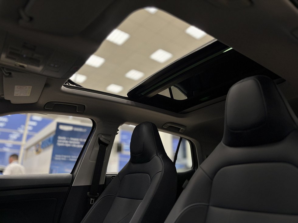 Volkswagen Tharu XR Sharp, серый