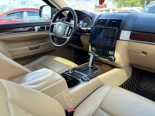 Volkswagen Touareg, 2007 года, пробег 204070 км