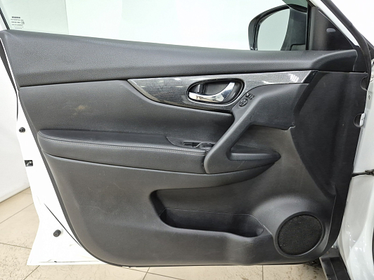 Nissan X-Trail LE Top, 2016 года, пробег 77218 км