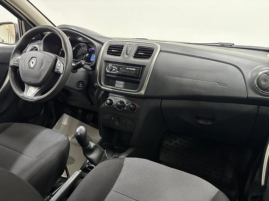 Renault Sandero Confort, 2016 года, пробег 83471 км