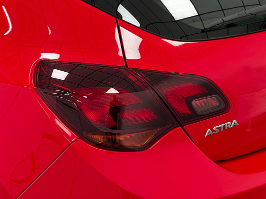 Opel Astra Cosmo, 2012 года, пробег 138000 км