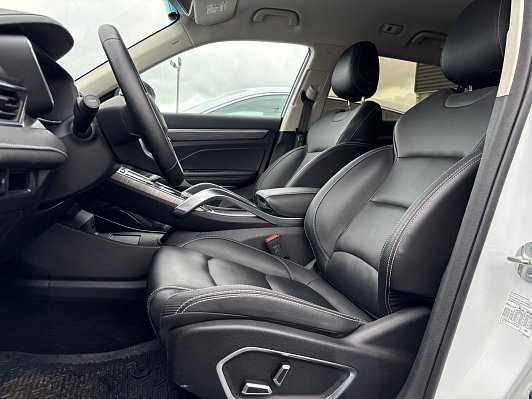 Geely Atlas Pro Flagship, 2022 года, пробег 9541 км