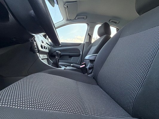 Ford Focus Comfort, 2011 года, пробег 122000 км