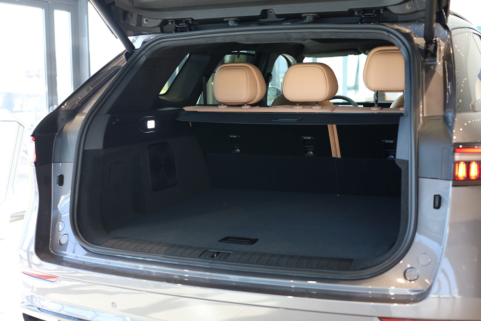 Jaecoo J8 Престиж, серый