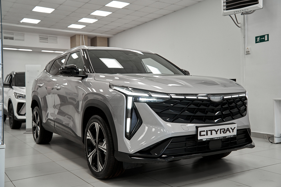 Geely Cityray Люкс, серебряный