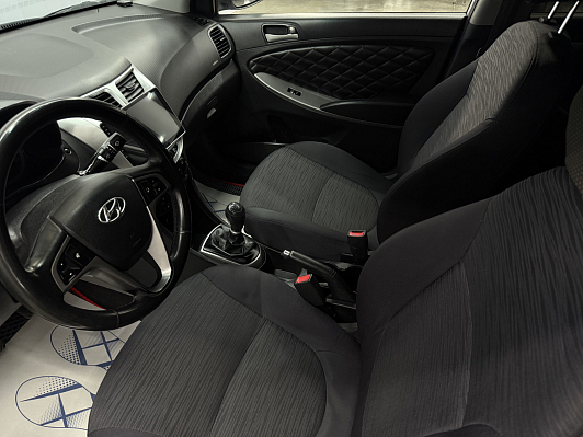 Hyundai Solaris Comfort, 2016 года, пробег 215923 км