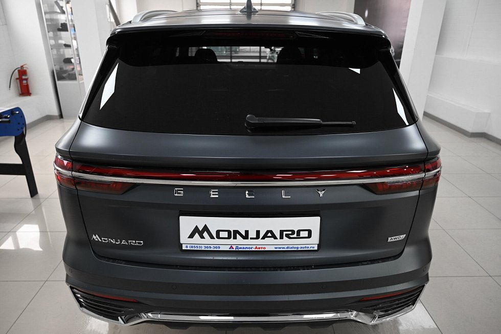 Geely Monjaro Люкс, серый