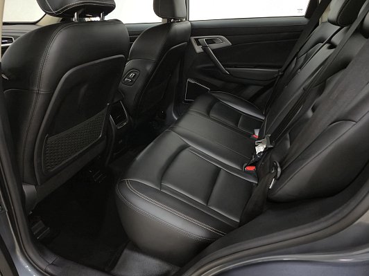 Geely Atlas Luxury, 2019 года, пробег 144072 км