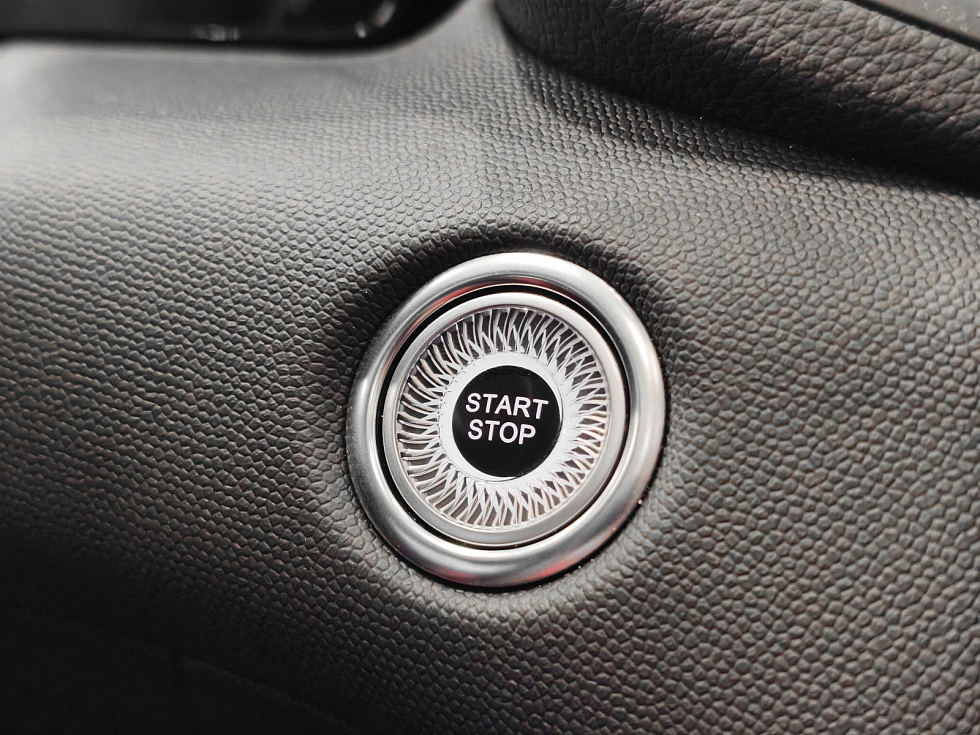 Hongqi HS3 Комфорт (Comfort), черный