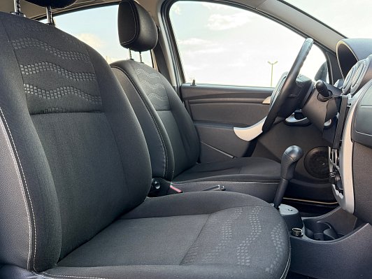 Renault Sandero, 2014 года, пробег 125000 км