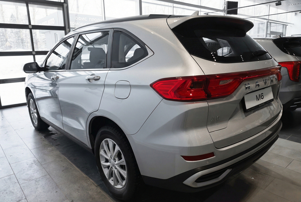 Haval M6 Оптимум, серебряный