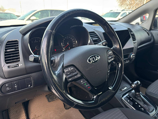 Kia Cerato Luxe, 2018 года, пробег 156505 км