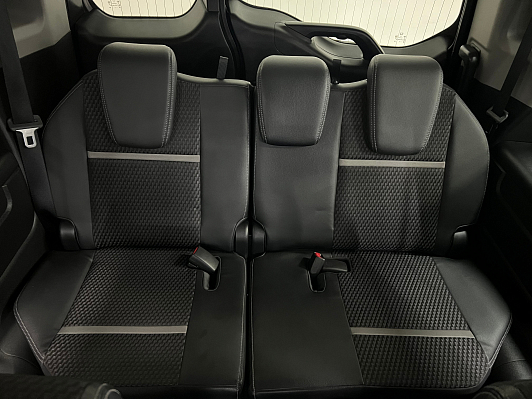 Honda Stepwgn, 2015 года, пробег 167880 км