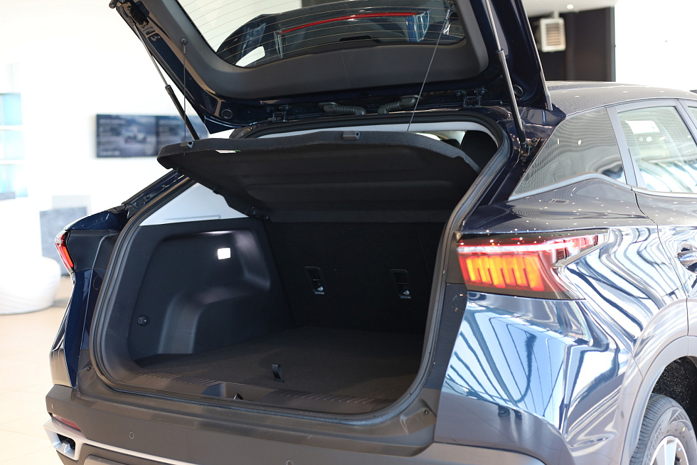 Omoda C5 Active, синий