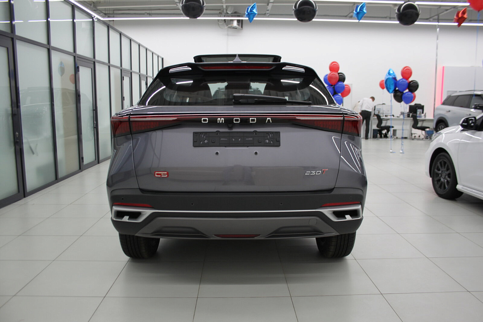 Omoda C5 Актив, серый