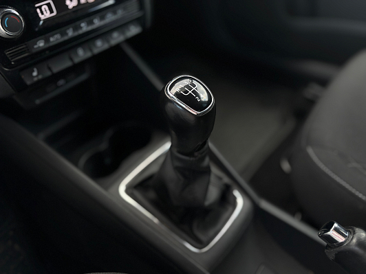 Skoda Rapid Hockey Edition, 2021 года, пробег 112450 км