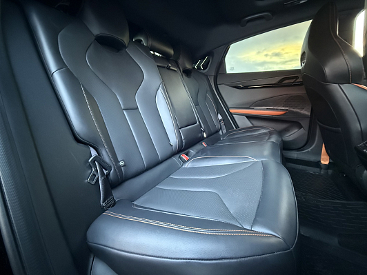 Changan UNI-V DLX, 2023 года, пробег 26000 км