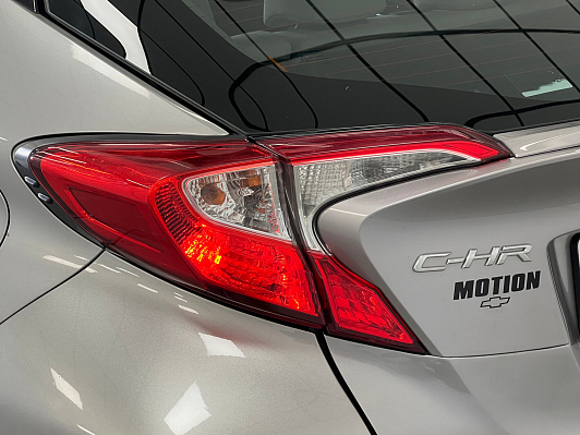 Toyota C-HR Hot, 2019 года, пробег 82972 км