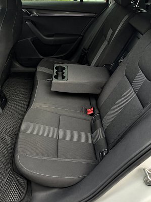 Skoda Octavia, 2018 года, пробег 172964 км