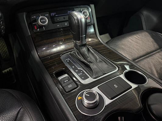 Volkswagen Touareg Business, 2014 года, пробег 192000 км