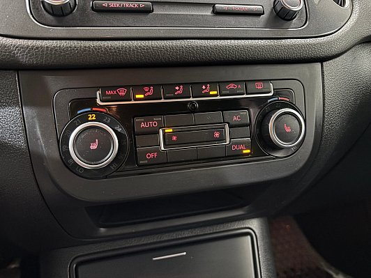 Volkswagen Tiguan CLUB, 2011 года, пробег 180774 км