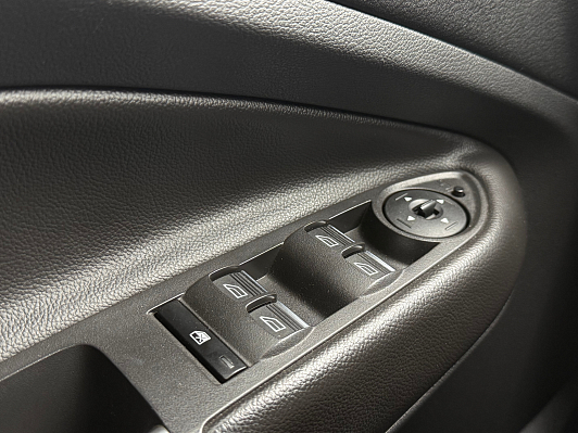 Ford Kuga Trend, 2016 года, пробег 114290 км