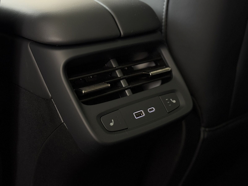 Omoda C7 Lifestyle, зеленый