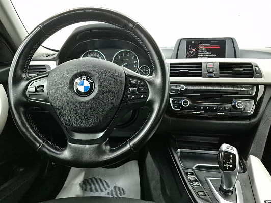 BMW 3 серии 318i Sport Line, 2015 года, пробег 160245 км