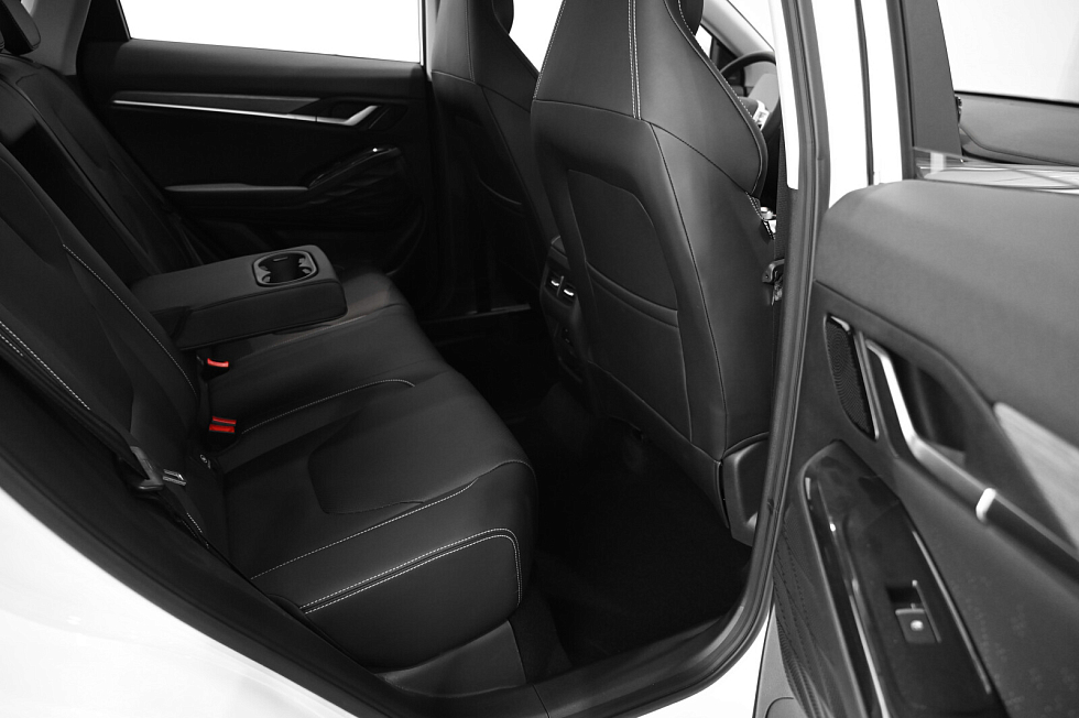 JAC JS6 Luxury, белый