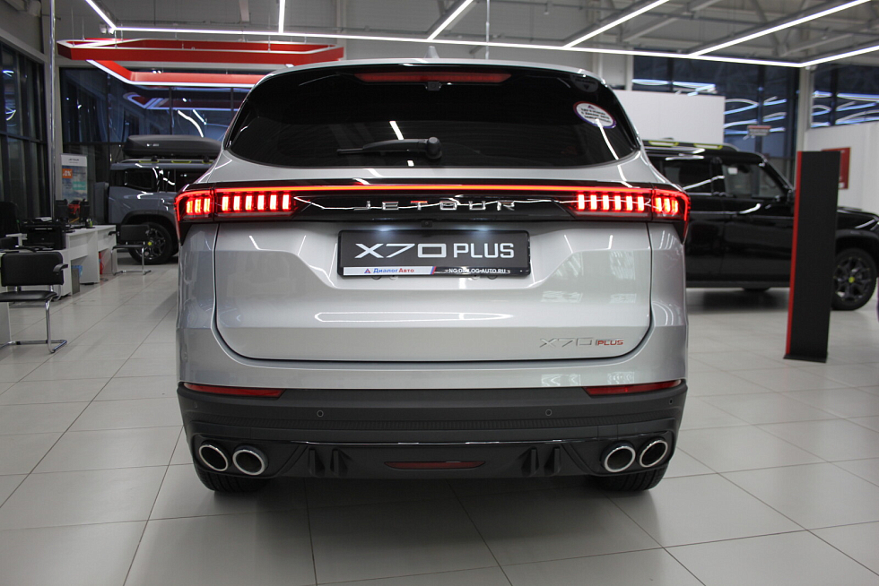 Jetour X70 PLUS Luxury, серебряный