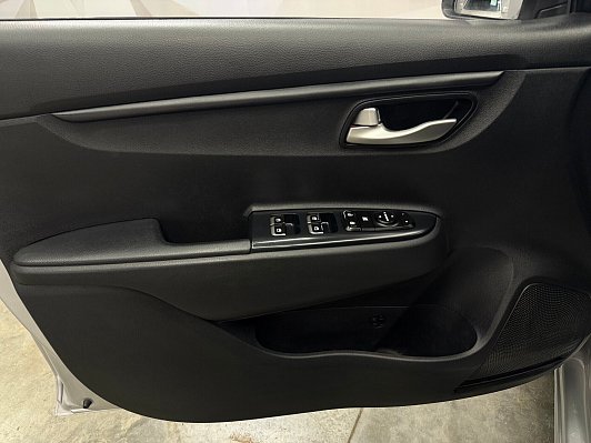 Kia Rio Comfort, 2018 года, пробег 76196 км
